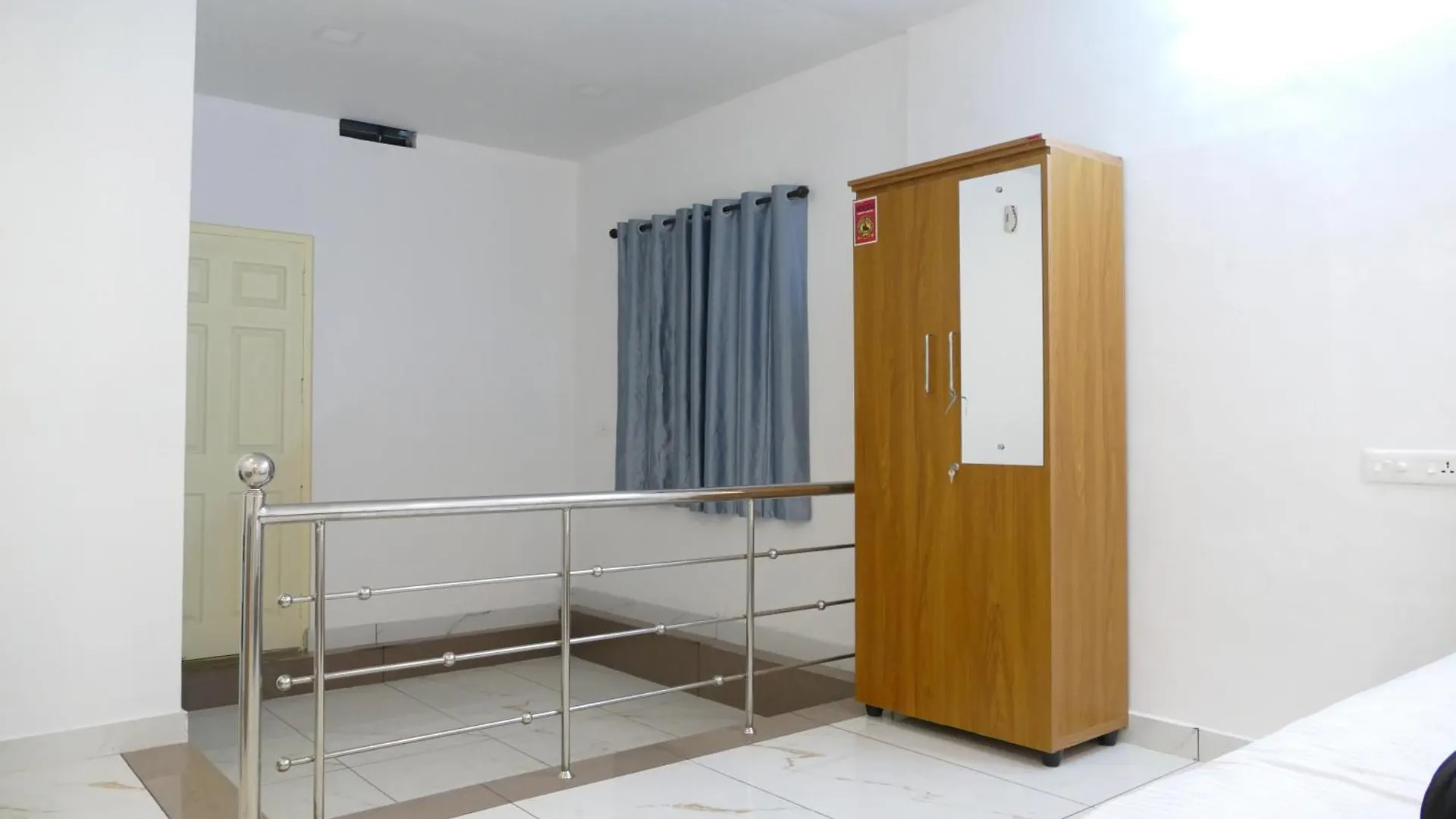 Hill Breeze Homestay Anaviratty India